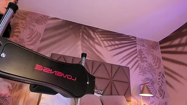 LIAH_IZUMI's cam snapshot