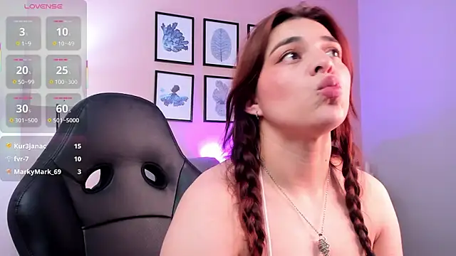 Jenniekim_18's cam snapshot