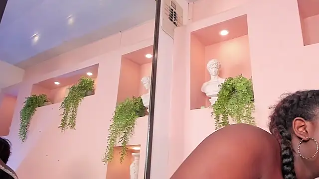 NanyMoreno's cam snapshot