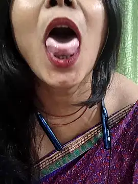 yoursweety09's cam snapshot