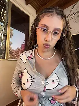 Harley_J_'s cam snapshot