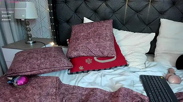 valentina__desire's cam snapshot