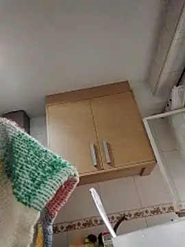 Brunnet_Doll's cam snapshot