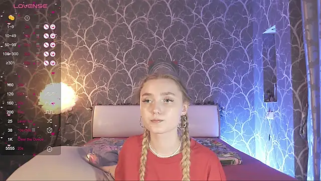 MiaMiaMeow's cam snapshot