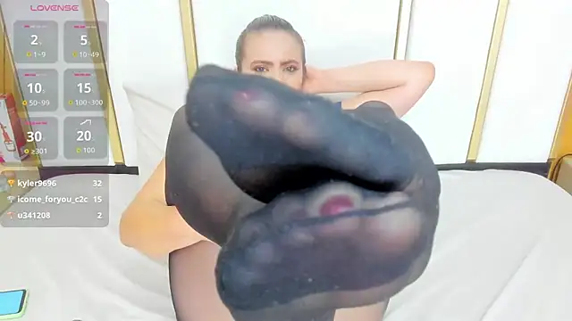 FOXYRIVER_'s cam snapshot