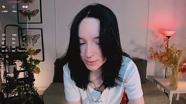 lilithlunna's cam snapshot