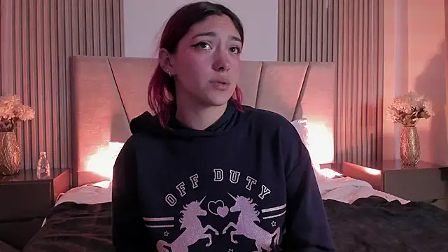 Victoria_Beaumont's cam snapshot