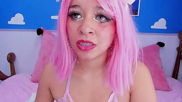 miss__evolet's cam snapshot