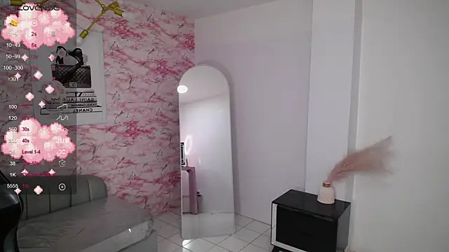 miss_andreaa_t's cam snapshot