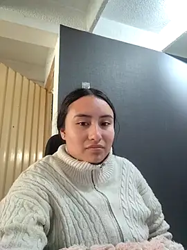 Venuz_Rivers_'s cam snapshot