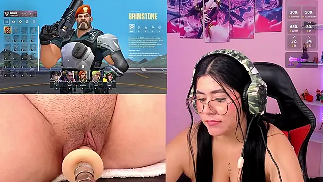 DanielaHang's cam snapshot