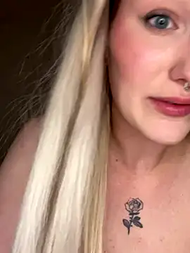 lovecassyrose's cam snapshot