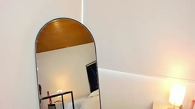 LunaDIaz_'s cam snapshot