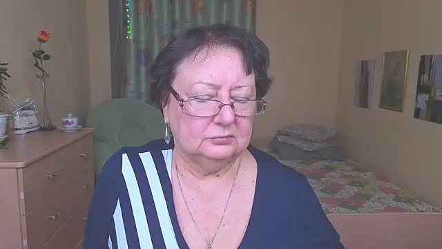 Margo_Moll's cam snapshot