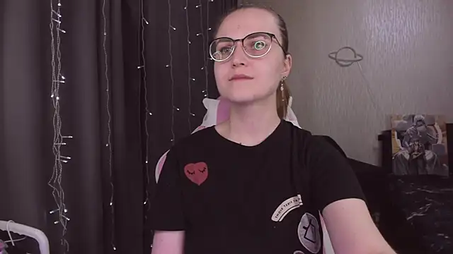 MissBrightShine live sex cam