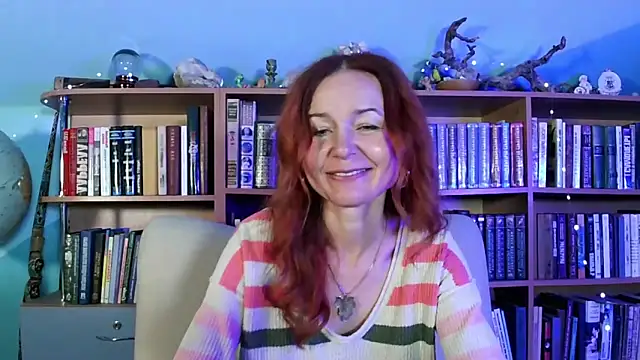 Foxilady357's cam snapshot