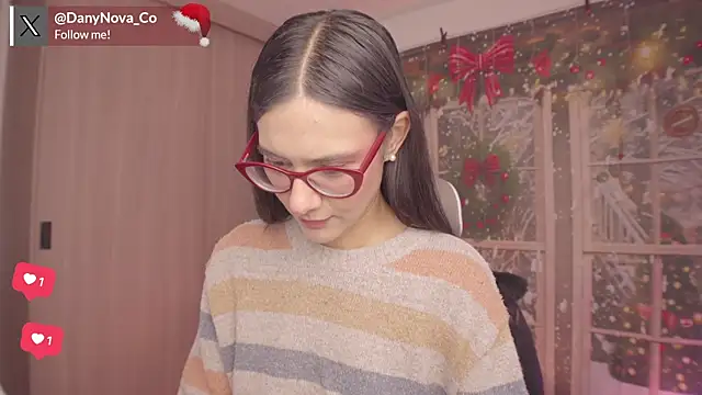 DanyNova_Co's cam snapshot