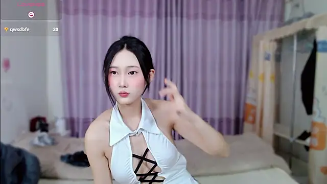 niuniuhenhuai2025's cam snapshot