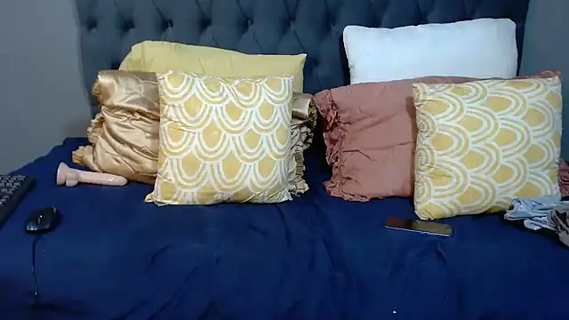 BasellBlue's cam snapshot