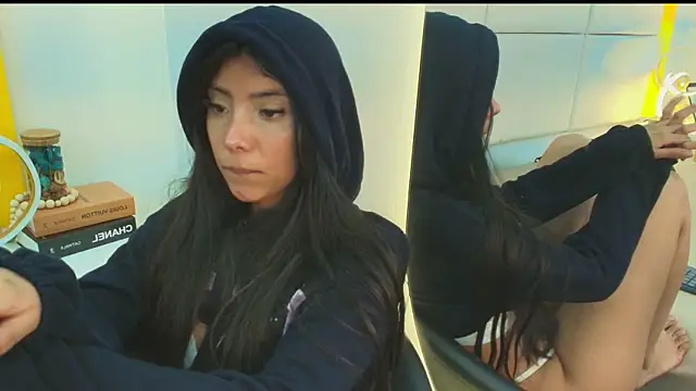 Isabella_Marsh's cam snapshot