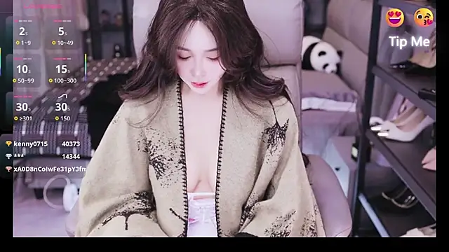 Liora-'s cam snapshot