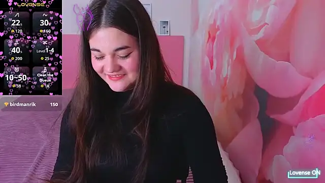 ElinaMils's cam snapshot