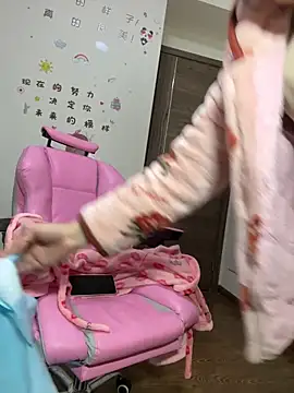 chick-888 live sex cam