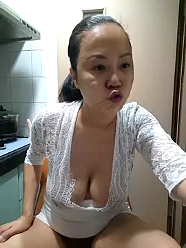 EcupLena's cam snapshot