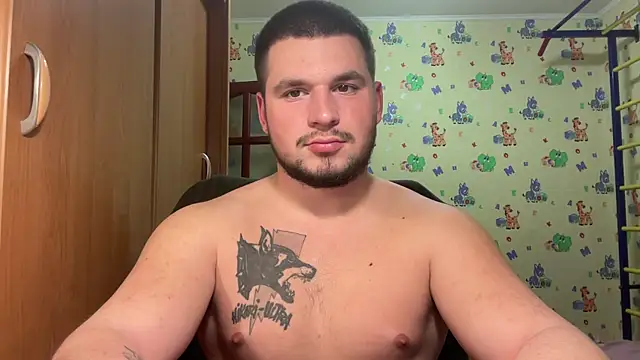 chiraq1945's cam snapshot