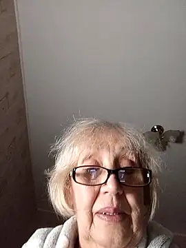 Anatolia5961's cam snapshot