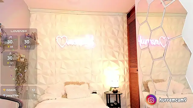 hurrencam live sex cam