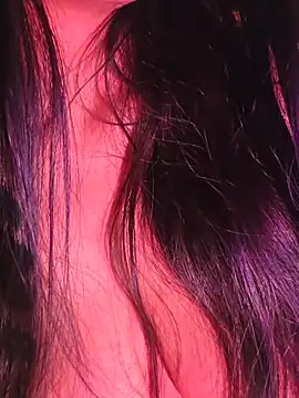 aloneathome live sex cam