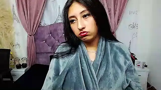 Wendy-13's cam snapshot