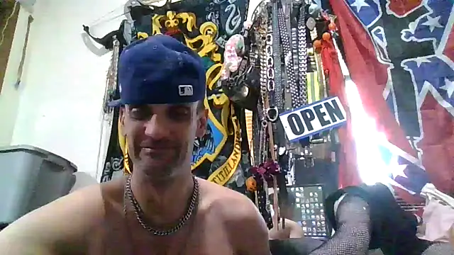 slinginbigD's cam snapshot