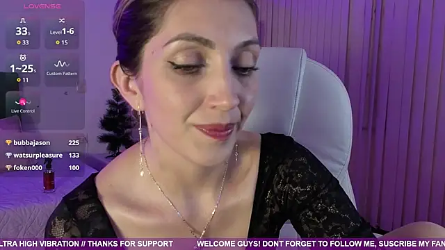 anny_sweet72's cam snapshot