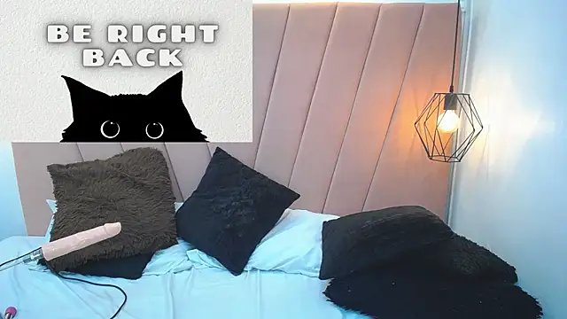 miss_m1a's cam snapshot