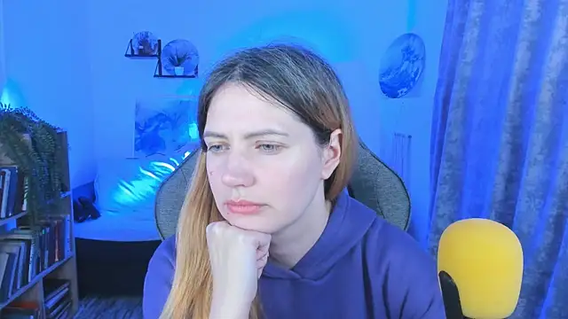 AleksaLaurent's cam snapshot