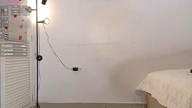 natalia_aguirre1's cam snapshot