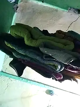 Jaanvi_G's cam snapshot