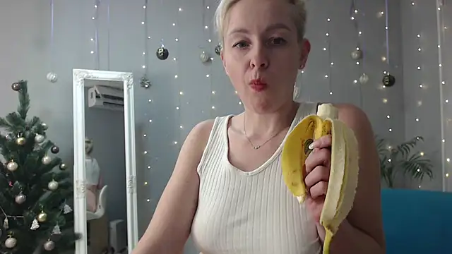 Sunny_blond's cam snapshot