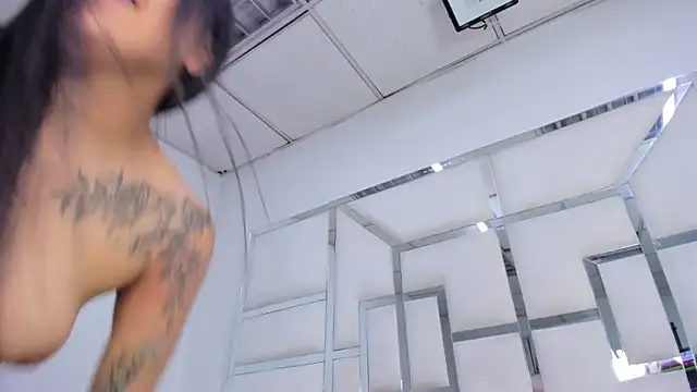 ZoeWan69's cam snapshot