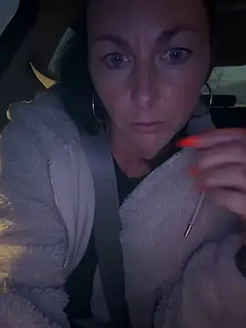 Mel-Mia's cam snapshot