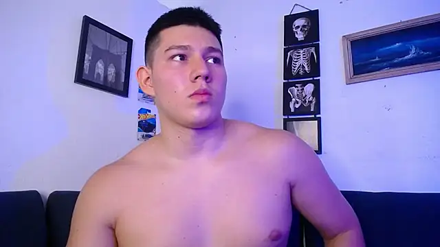 JamesCr_ live sex cam