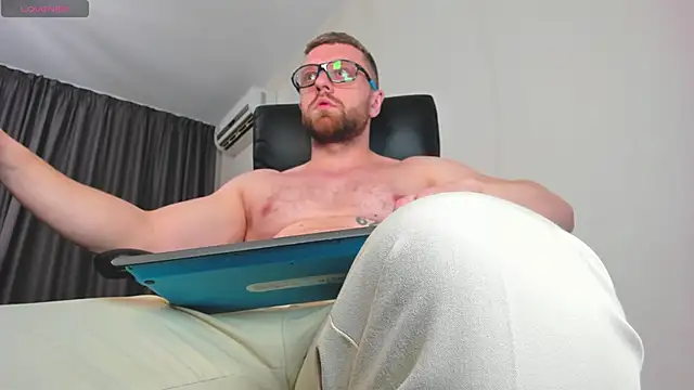 Findom_guy's cam snapshot