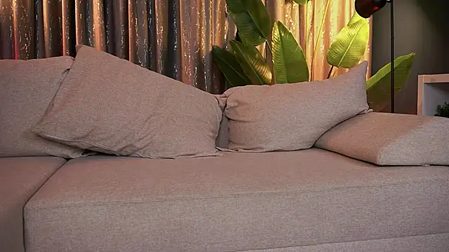 angelinaRae's cam snapshot