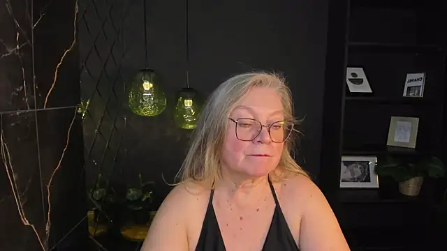 NataliMellow's cam snapshot