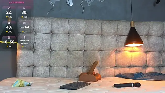 Horny_nick18 live sex cam