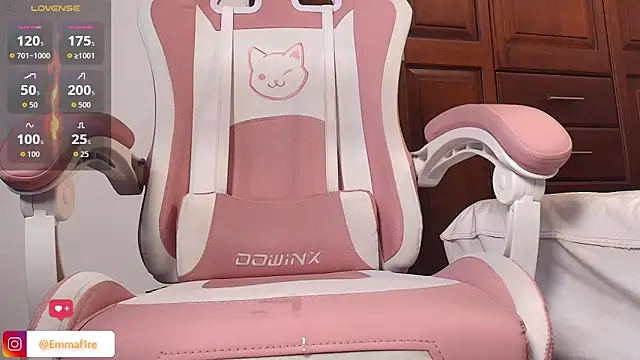 emmars_'s cam snapshot