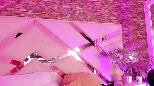 Valery_Brand's cam snapshot