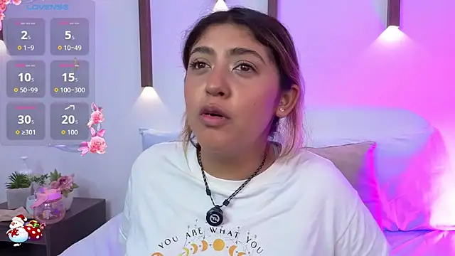 abby_miller26's cam snapshot